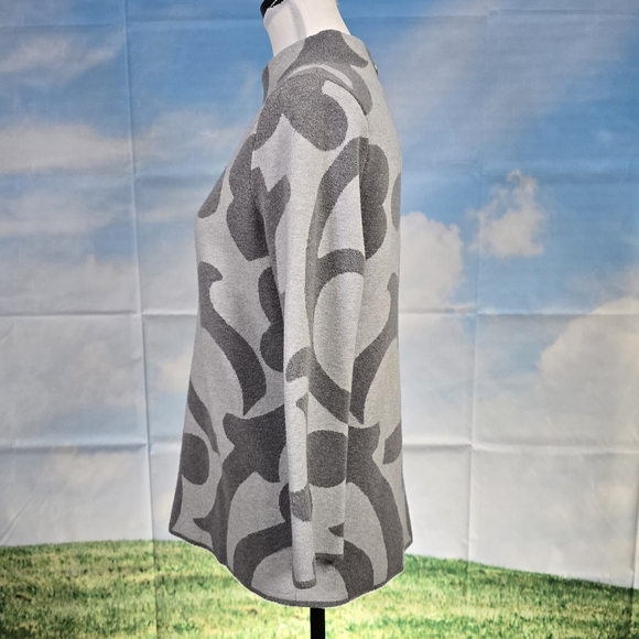 CHICO'S | PRINTED STRUCTURED MOCK-NECK SWEATER - Picture 8 of 16